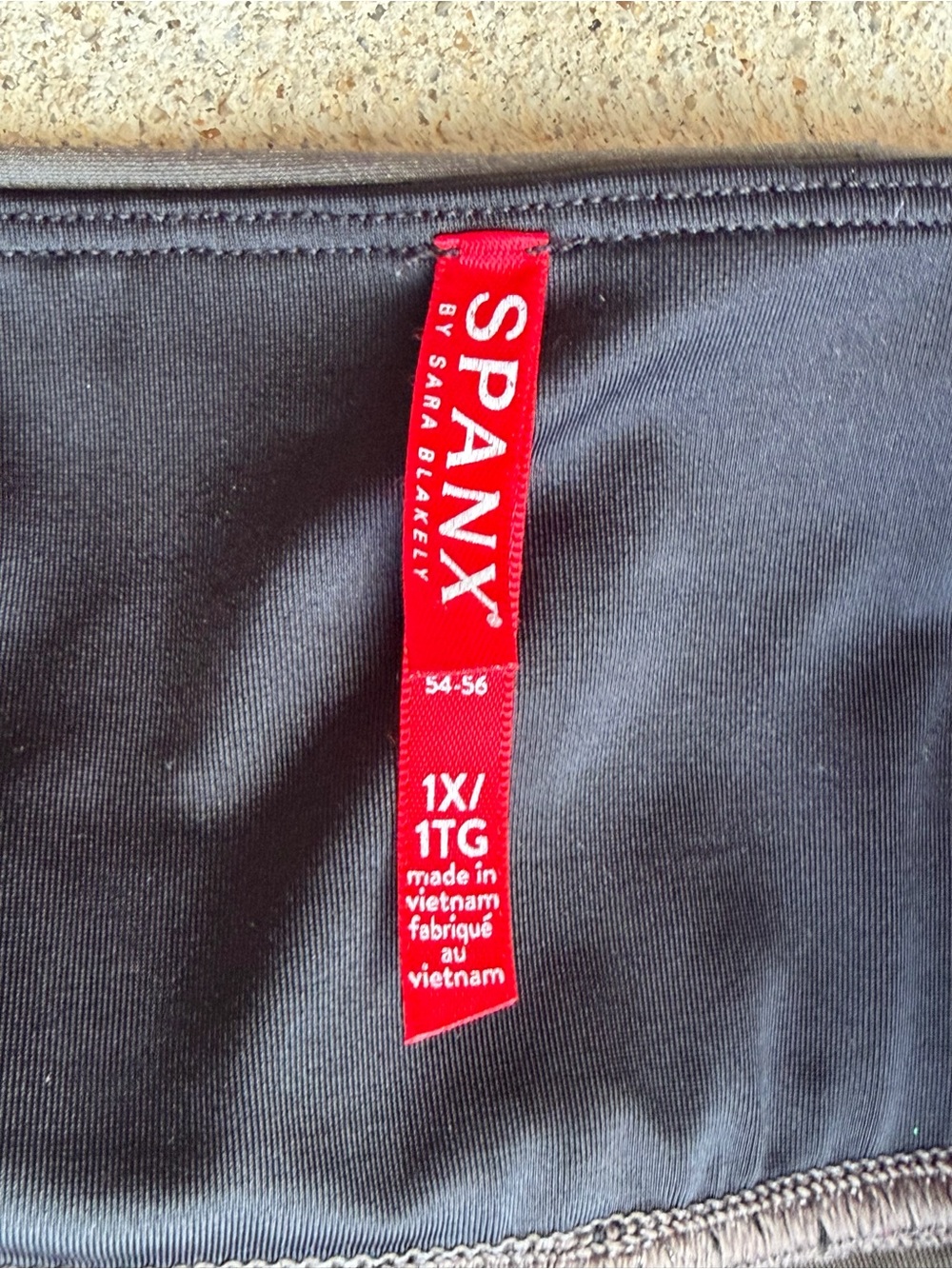 SPANX Women’s Faux Leather Leggings